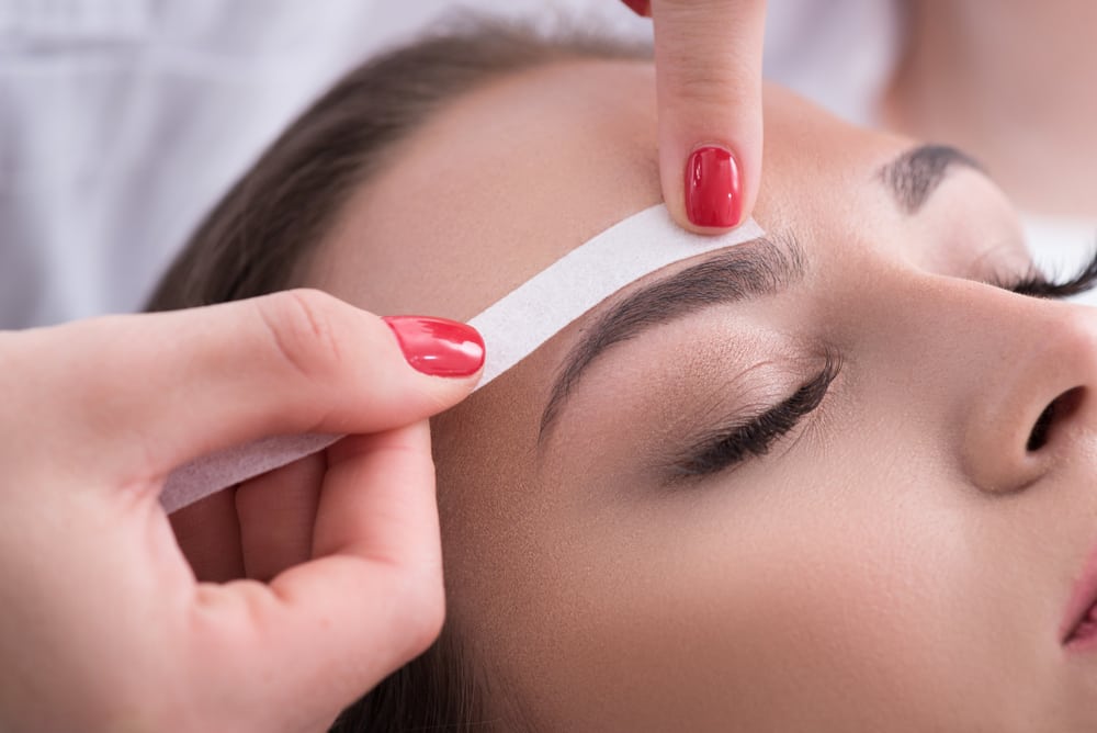 facial-waxing eyebrow waxing